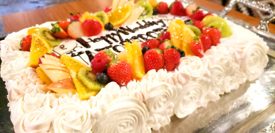 オーダーケーキ承ります